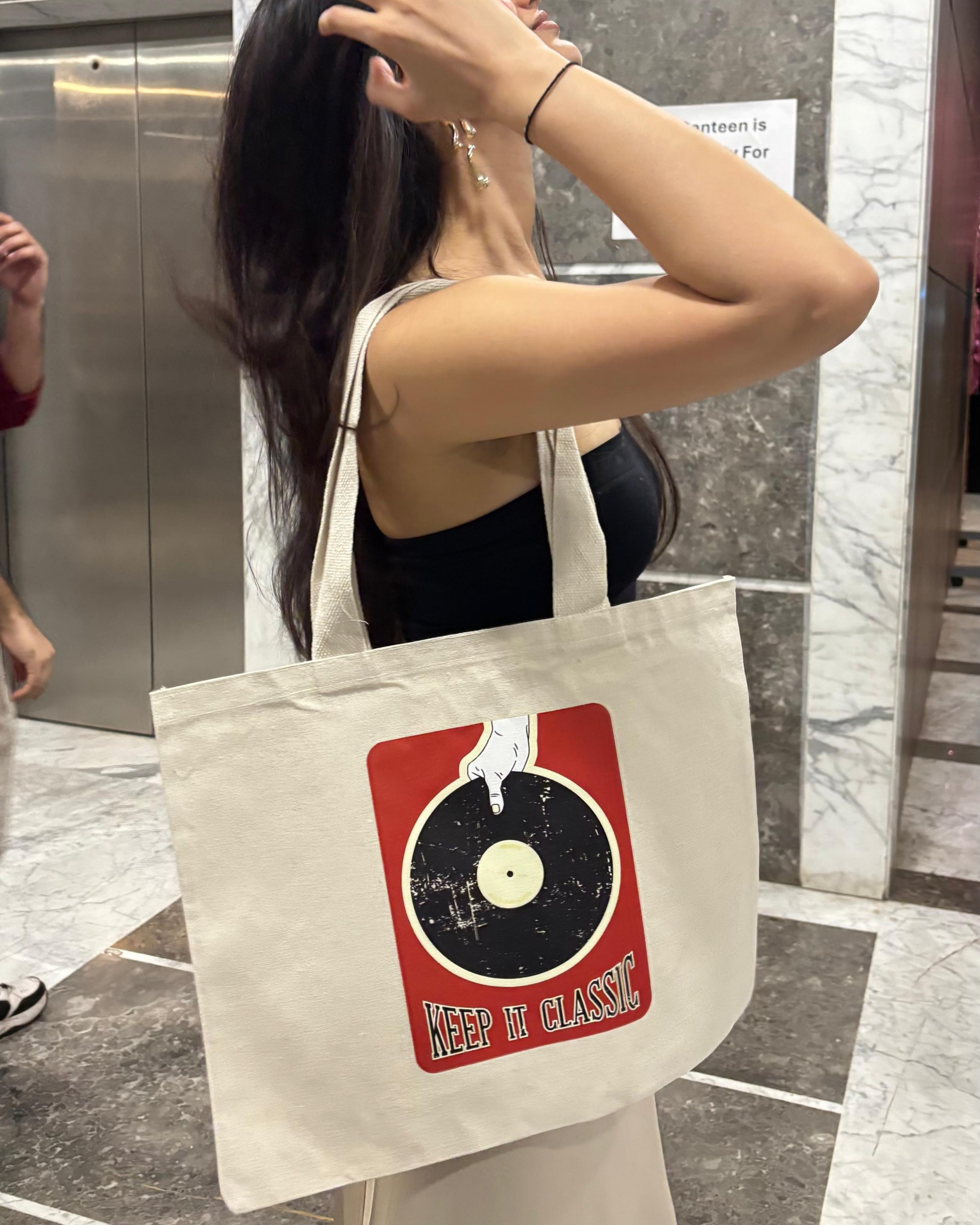 The Timeless Tote